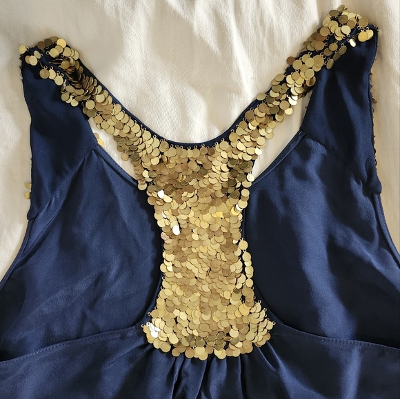 BCBGMaxAzria Top - Picture 5 of 5